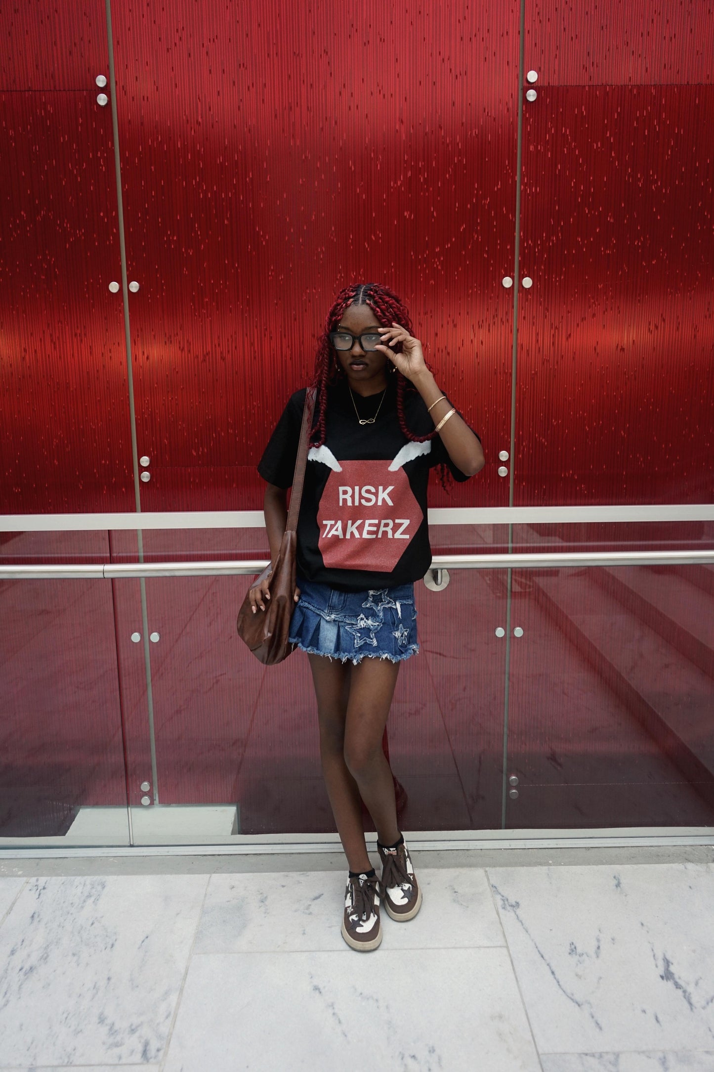 RISK TAKERZ WORLDWIDE "BLACK FLYING STOP SIGN TEE"